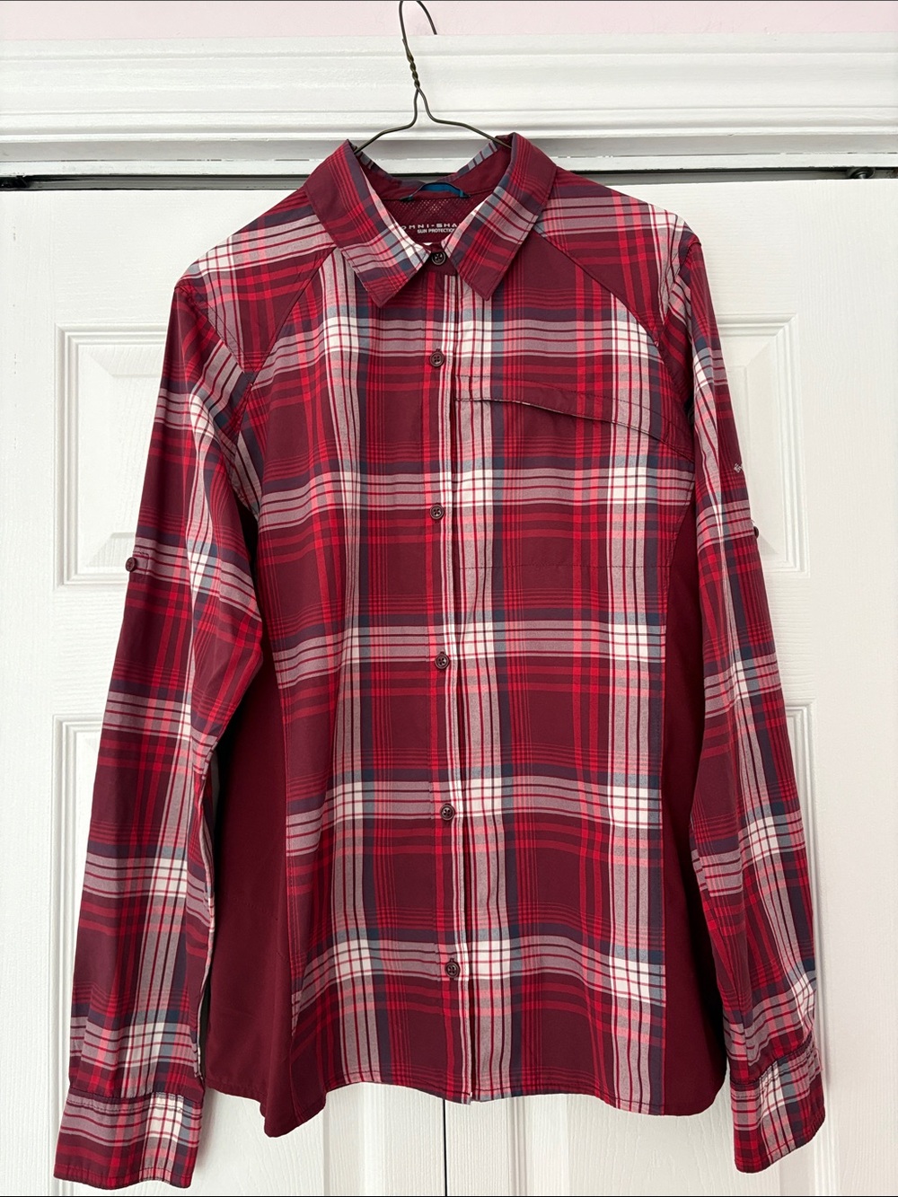 Columbia Red Plaid Long-Sleeve Button-Down Shirt
